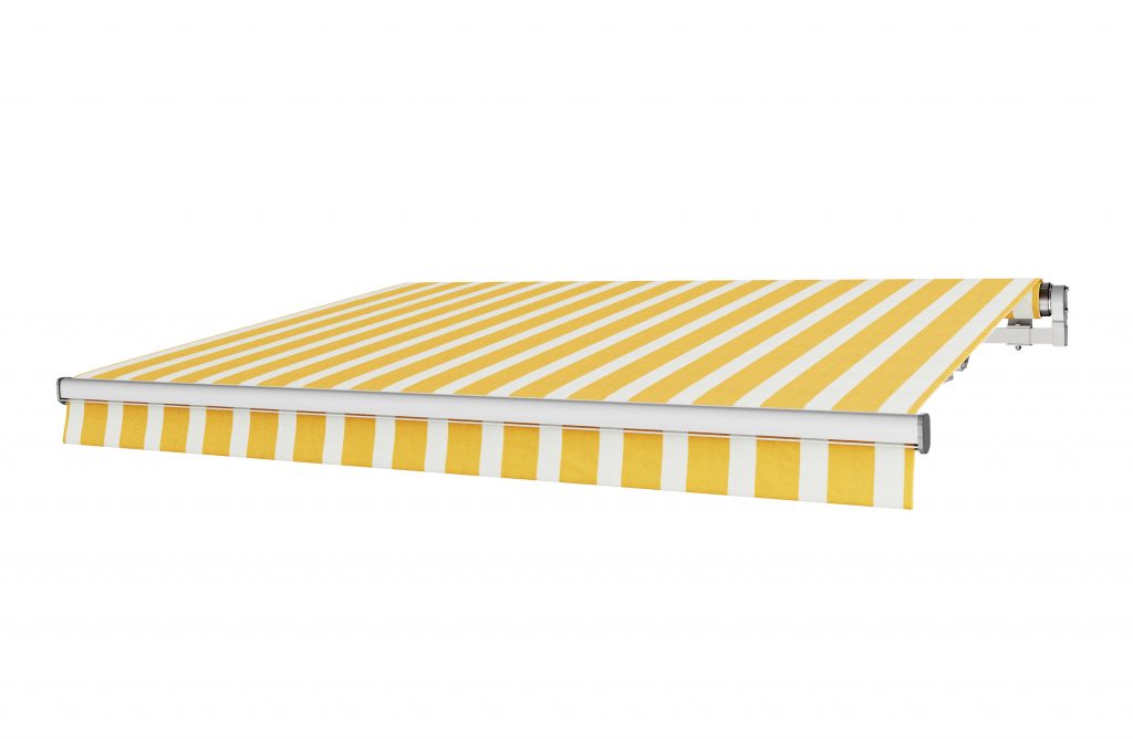 Terrassmarkis Gul & Vit Randig (gul/vit) med motor eller manuell vev i bredd 300–590 cm. Måttanpassad markis från BILLY Markiser i slitstark spinnvävd akrylväv med UV-skydd. Klassisk gul och vit randig design som ger solskydd, färg och sommarkänsla till altan och terrass.