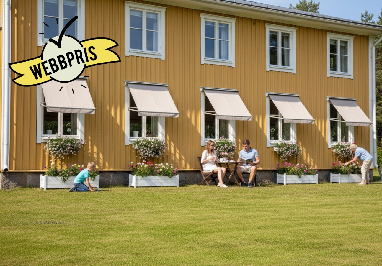 Grå fönstermarkis 120x80 cm med motor, monterad på gult hus. Prisvärt och måttanpassat markis från BILLY Markiser i slitstark akrylväv med UV-skydd. Kombinerar modern komfort, hållbarhet och klassisk design.